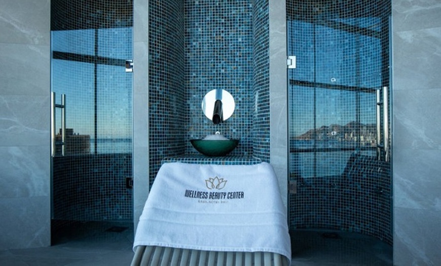 Image 3: Acceso a spa con opción a comida o cena bufé para 2 personas