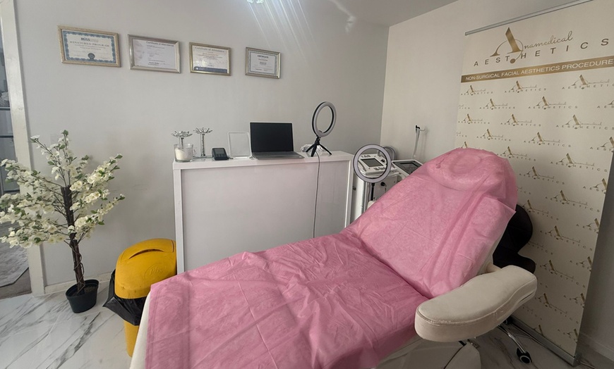 Image 3: Pamper Packages with Facial, Massage & Algae Mask Options