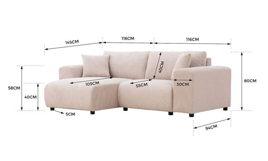 Image 36: Canapé d'angle réversible 3 places "Jambi" de Kocoon en velours côtelé