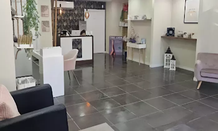 Limpieza facial con opción a tratamientos adicionales para 1 persona