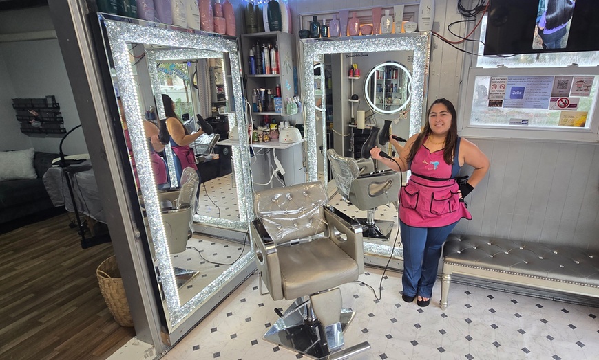 Image 3: One, Three, or Five 60 Minute Brazilian Wax Sessions for One