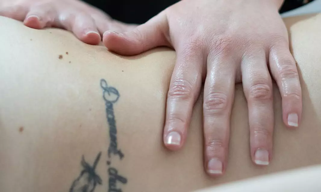 Soin du visage éclat, contour des yeux ou soin anti-âge raffermissant