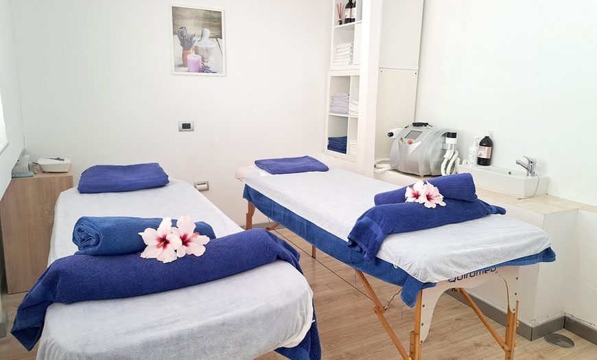 Image 6: Masaje a elegir para 1 persona 