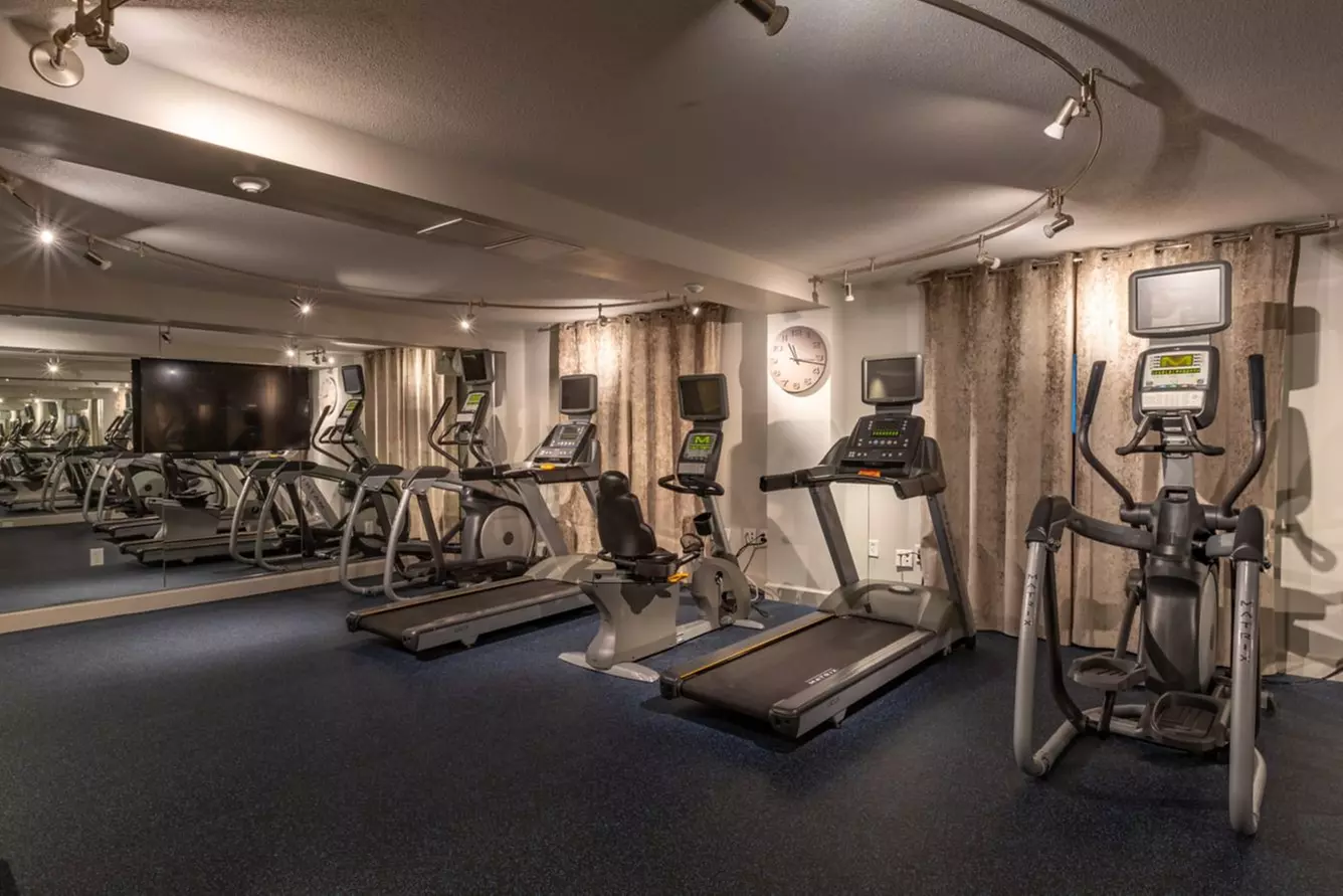 Member Pricing: 4-Star Hotel in Orlando Near Universal Boulevard 
