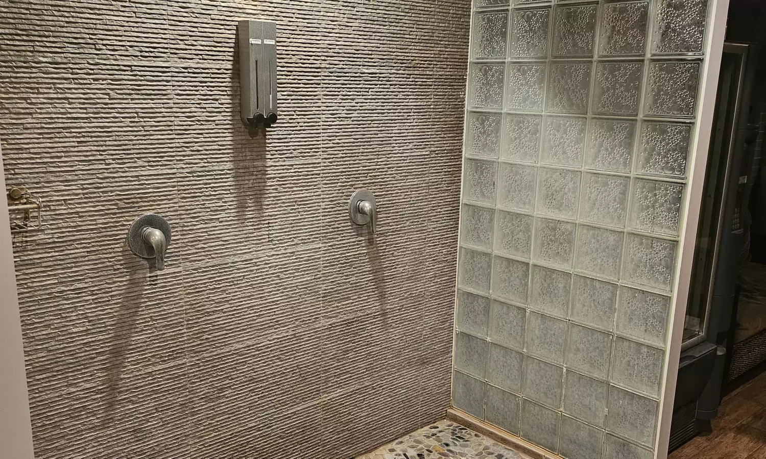 Spa Sparagone : bien-être et intimité pour 2 à Wambrechies