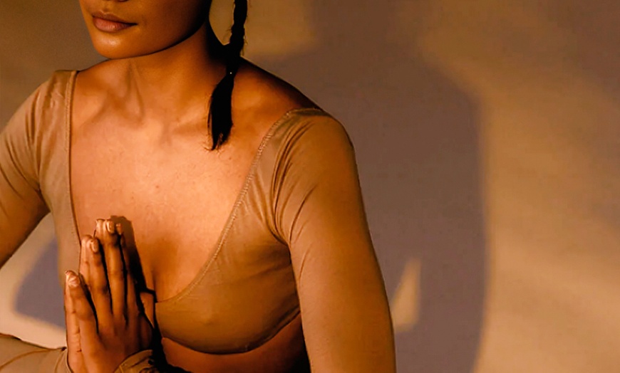 Image 5: 1, 4 o 12 clases de yoga y/o meditación para 1 o 2 personas