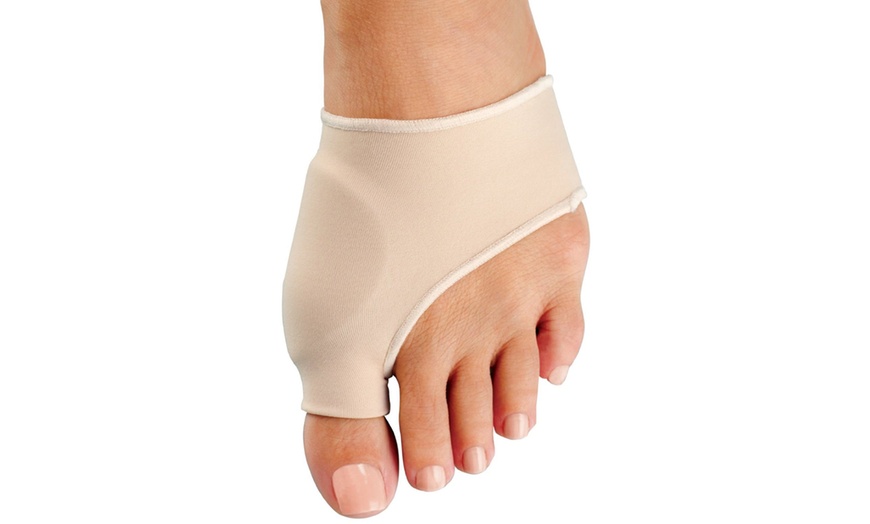 Image 6: Pro 11 Wellbeing Gel Bunion Sleeve