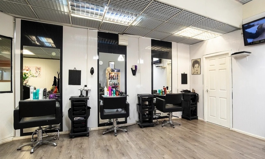 Image 4: Wash & Blow Dry, Cut & Finish, Full Head Colour
