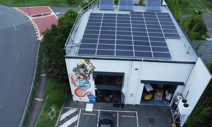 Image 7: Brewery Tasting Experience Including Welcome Pot and Beer Paddle