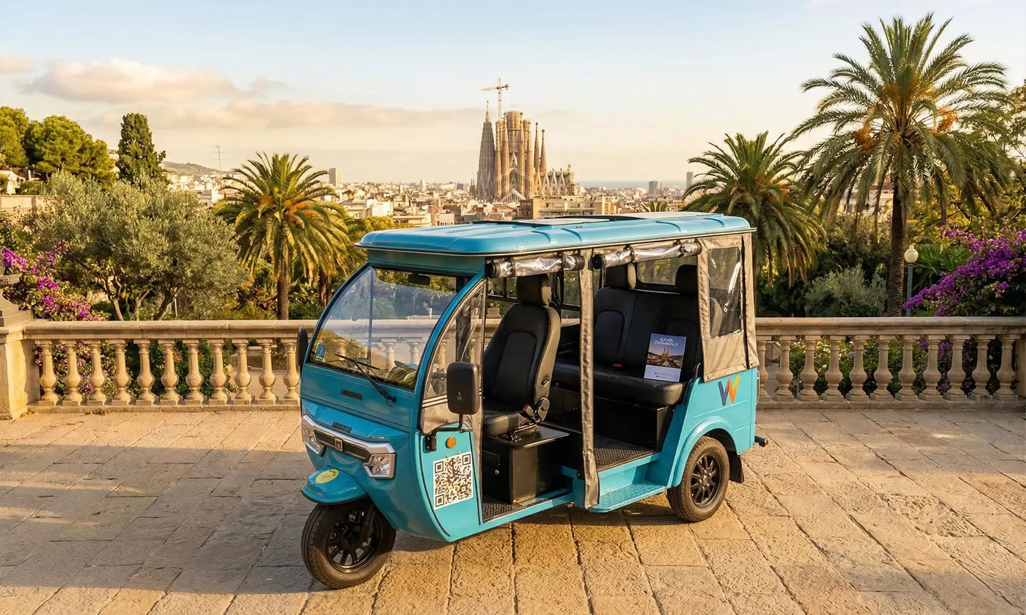 Tour Barcelona en tuk tuk eléctrico: 1 o 2 h, grupo o privado
