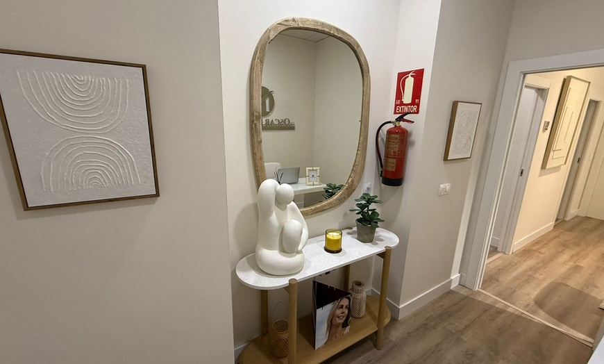 Image 5: Relleno dérmico facial  reafirmante y tensor con 1 vial 