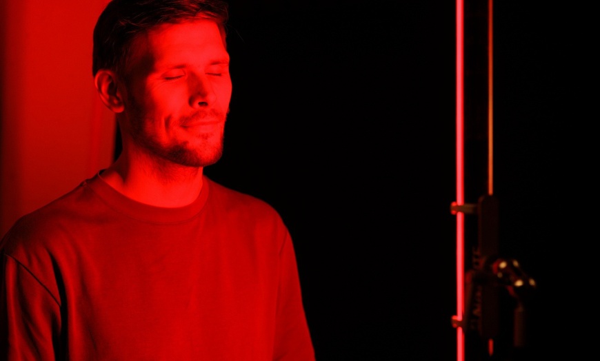 Image 4: One, Two, or Three Red Light Therapy Sessions with Near-Infrared