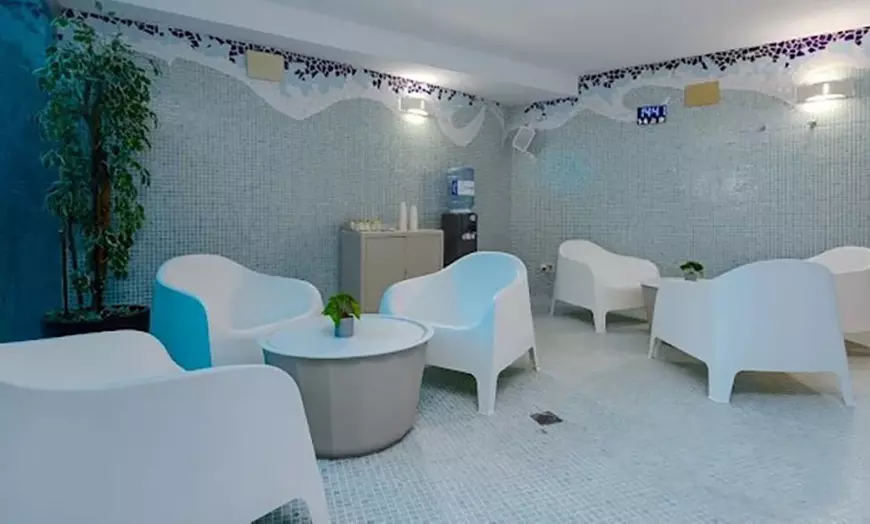 Image 16: Spa de 90 minutos para 2 o spa con desayuno buffet para 2