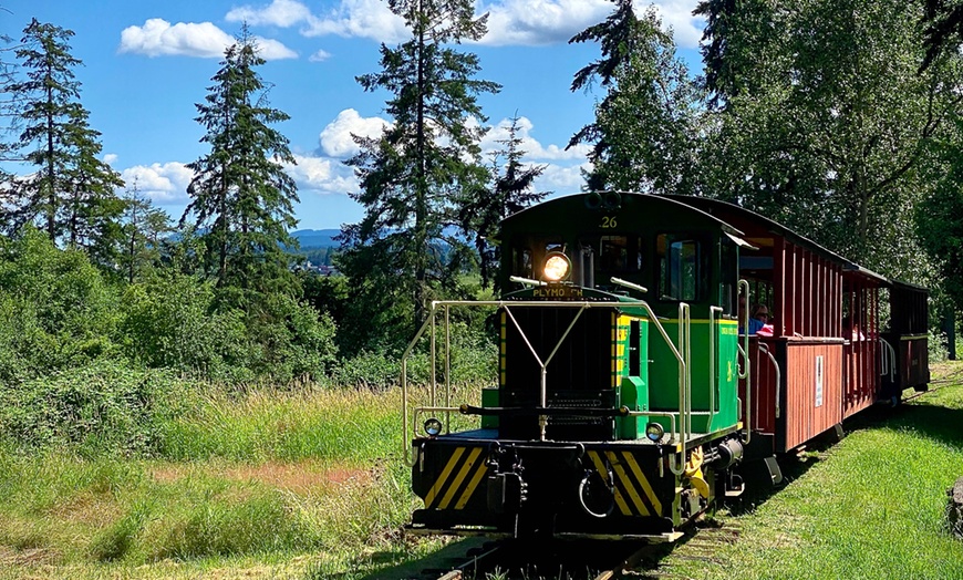 Image 2: Admission for 2, 3 or Family Day Pass with Unlimited Train Rides! 