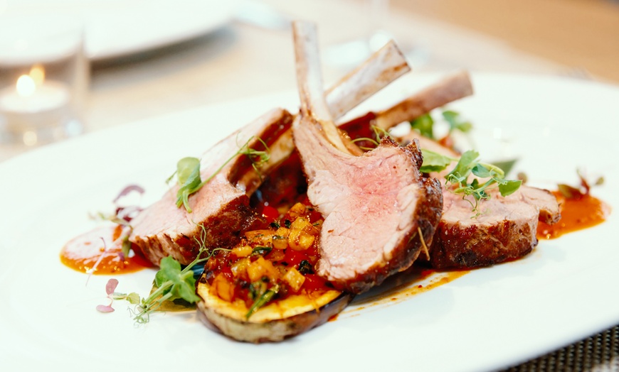 Image 4: Eisstockschießen – in Kombination mit Verzehr buchbar