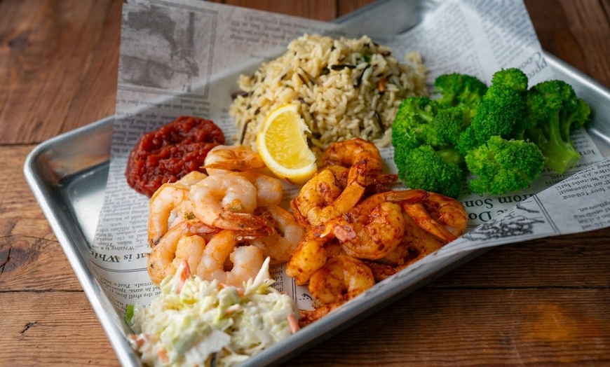 Image 18: Enjoy C$50 or C$100 Towards Food and Drinks at Joey's Fish Shack  
