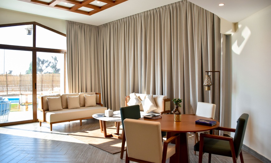 Image 3: 4* Abu Dhabi: One or Two-Night Stay with Breakfast or Half Board