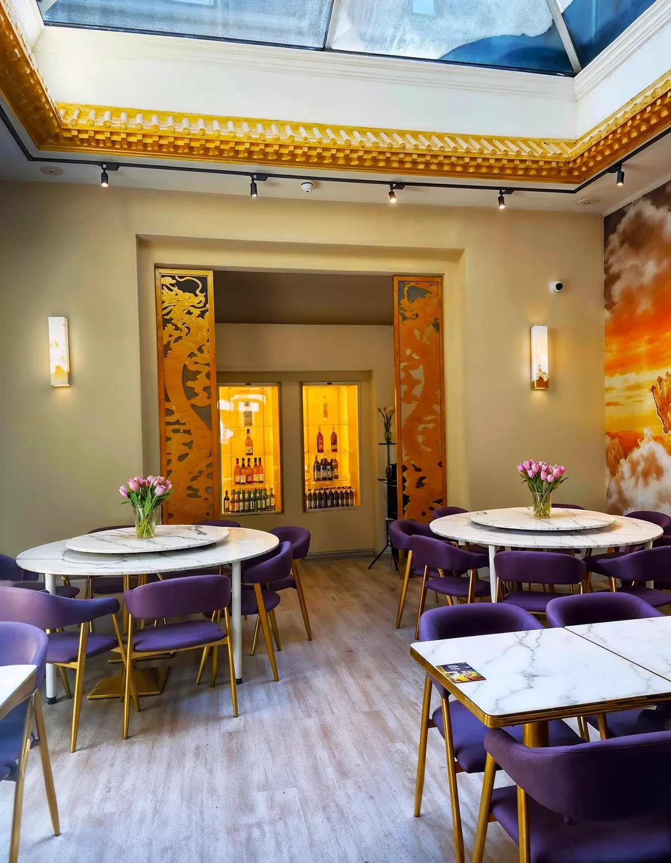 4-Course Chinese Dining Menu with Glass of Wine or Soft Drink