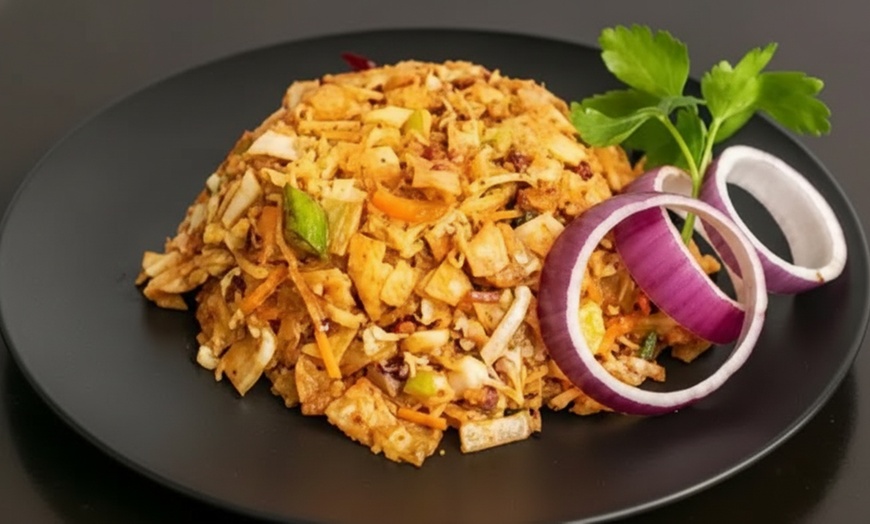 Image 5: Authentic Sri Lankan Koththu Combo Feast For Up to 4, Drinks Included 