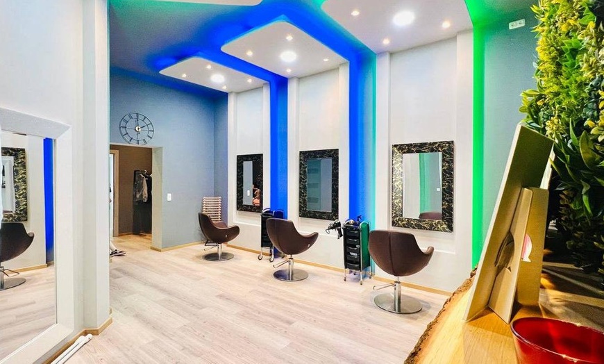 Image 3: 50-75 Min. Tiefenreinigungoder Microdermabrasion