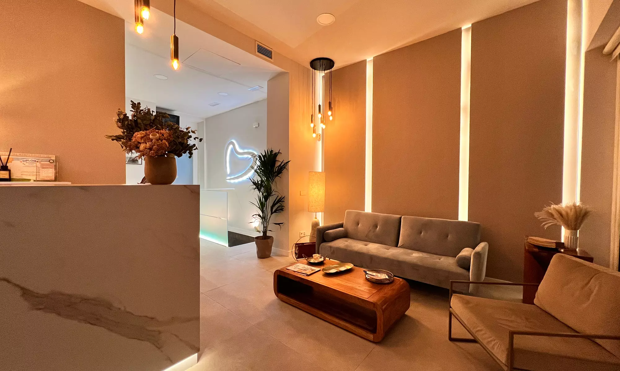 Blanqueamiento dental led