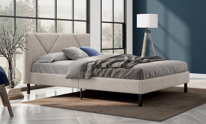 Image 7: Gepolsterter Bettrahmen 