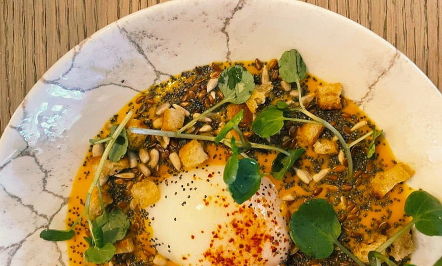 Image 10: Menu gastronomique en duo avec L'Amandier de Mougins