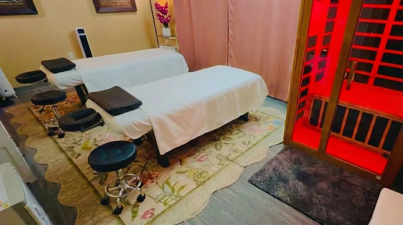 5 Massage of Your Choice (60 Min) 5-Hour Total Body Restoration Bundle