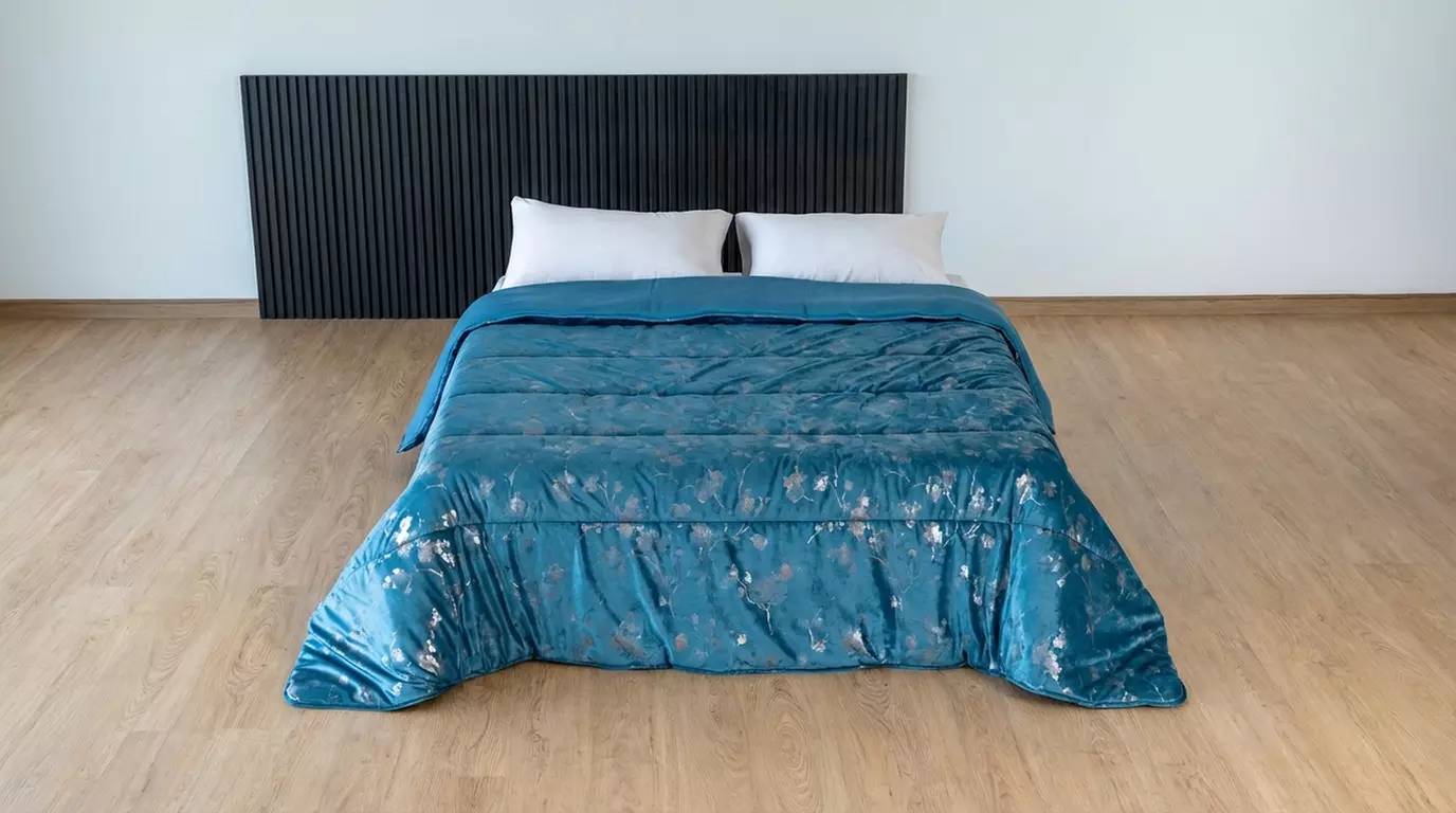 Printed Velvet Double Winter Quilt