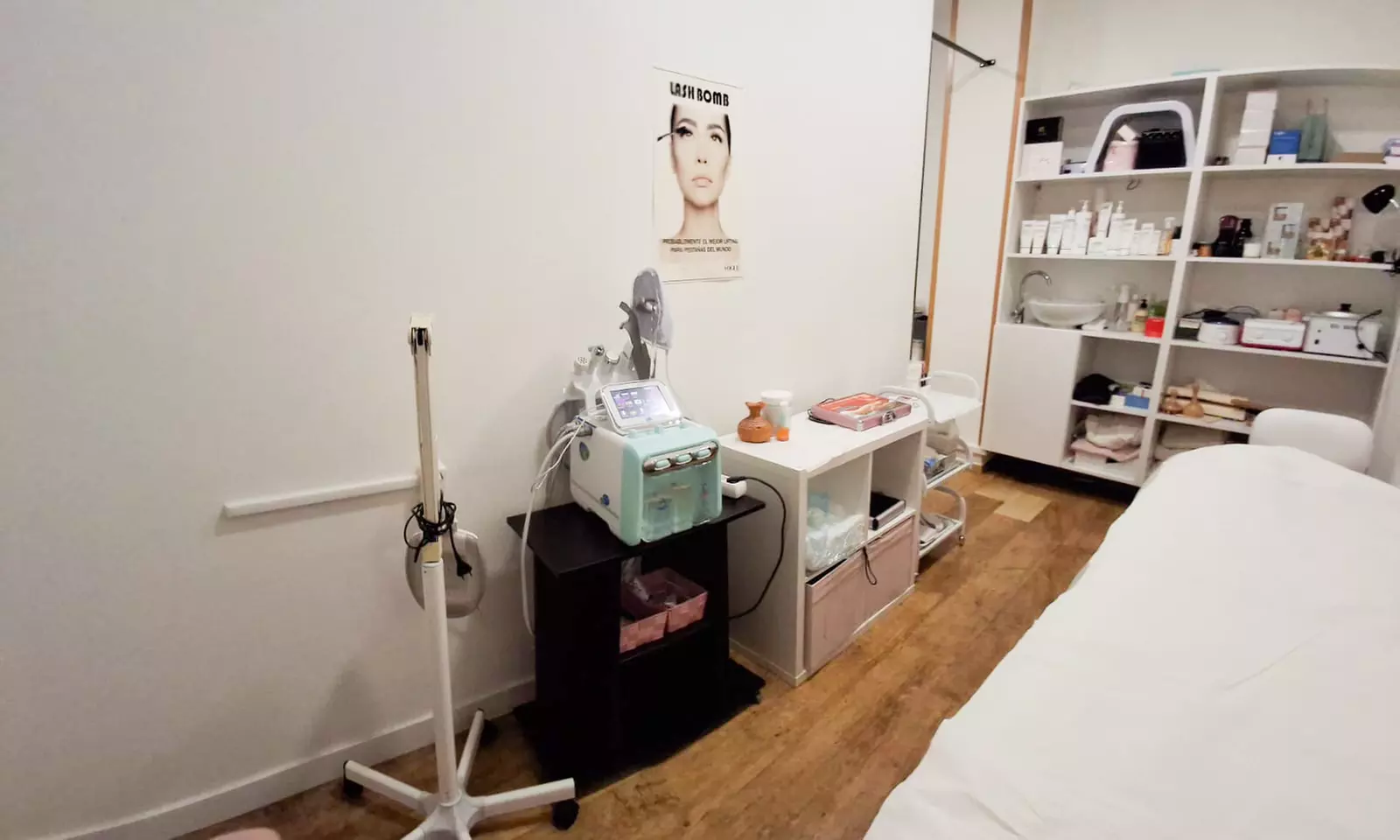 Rejuvenecimiento facial con dermapen y exosomas