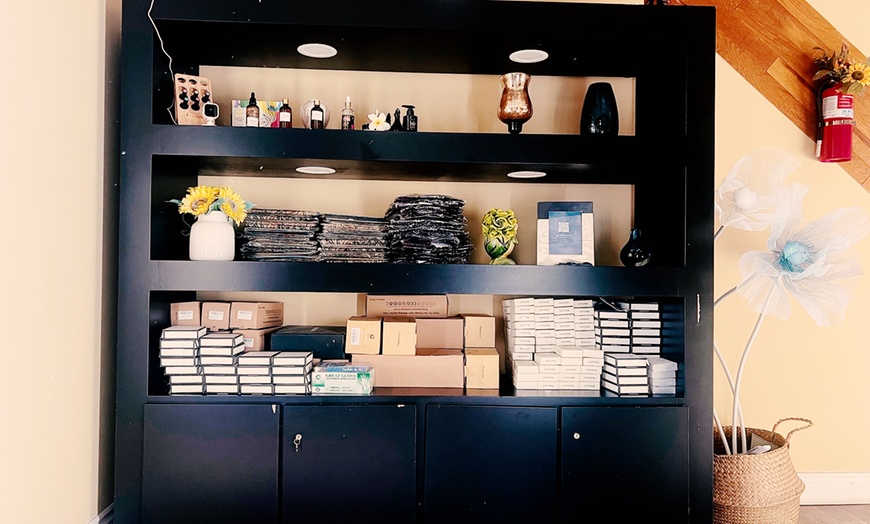 Image 7: 1, 2 or 3X Sessions of Choice-of-Massage (60 Min) + Hot-Stones & More