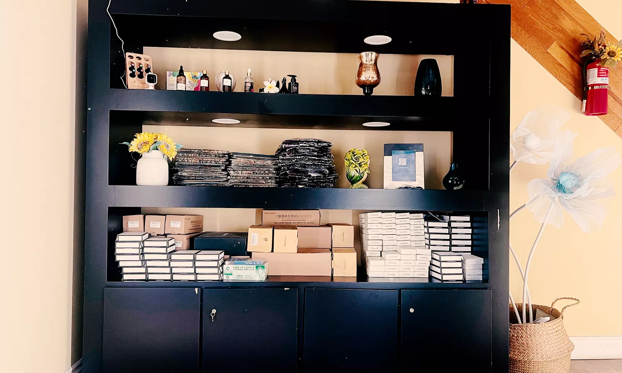 1, 2 or 3X Sessions of Choice-of-Massage (60 Min) + Hot-Stones & More