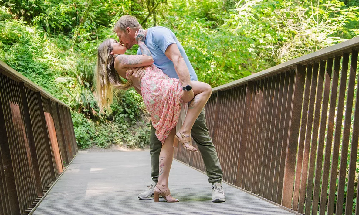 90- or 120-Minute Photo Shoot with All Digital Images from Taylor Sanderson Photography (Up to 34% Off) - Primary Image