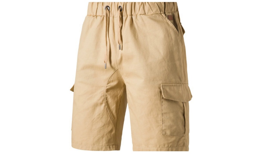 Image 6: Men's Casual Cargo Shorts