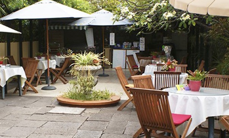 Image 11: Entrada al orquidario y brunch en Café Orquidea