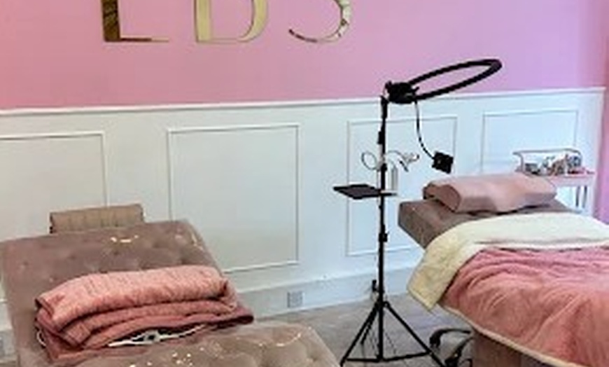 Image 6: Glow Up with 1 or 3 Hydrafacial Sessions with LED Light Therapy