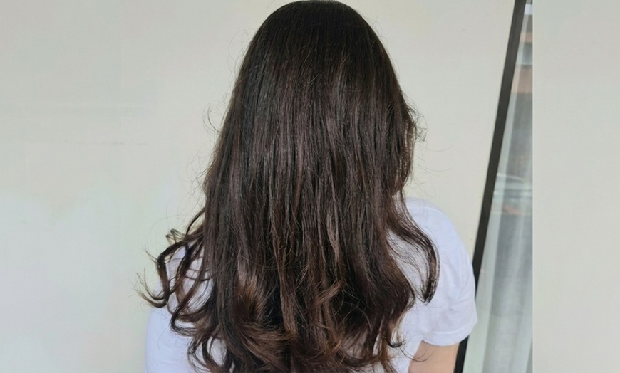 Image 6: Haircut & Blow-Dry with Color or Highlights Makeover