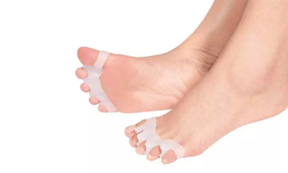 1Pair Silicone Gel Bunion Toe Corrector Orthotics Straightener Separator