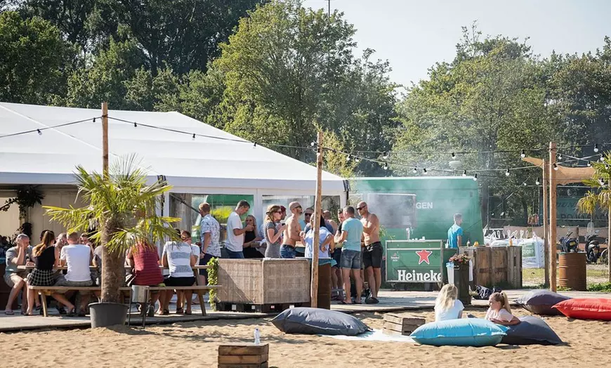 Image 7: Bijlwerpen in Amsterdam West: actie, uitdaging en vooral veel lol