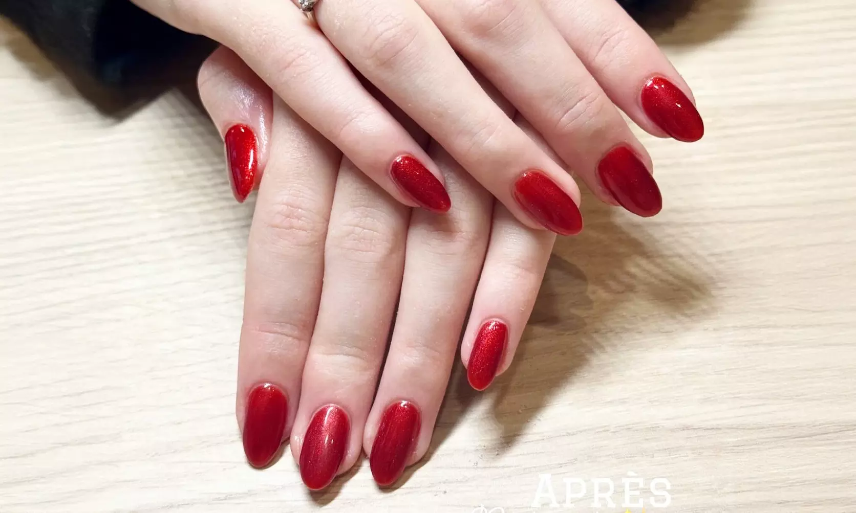 Beauté des mains express et pose de vernis semi-permanent