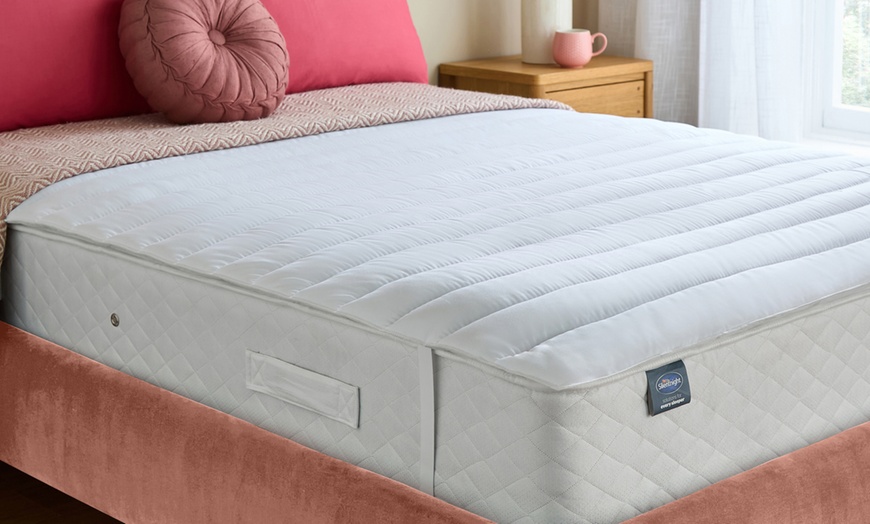 Image 2: Silentnight Ultrabounce Mattress Topper and Pillow Pair Set 