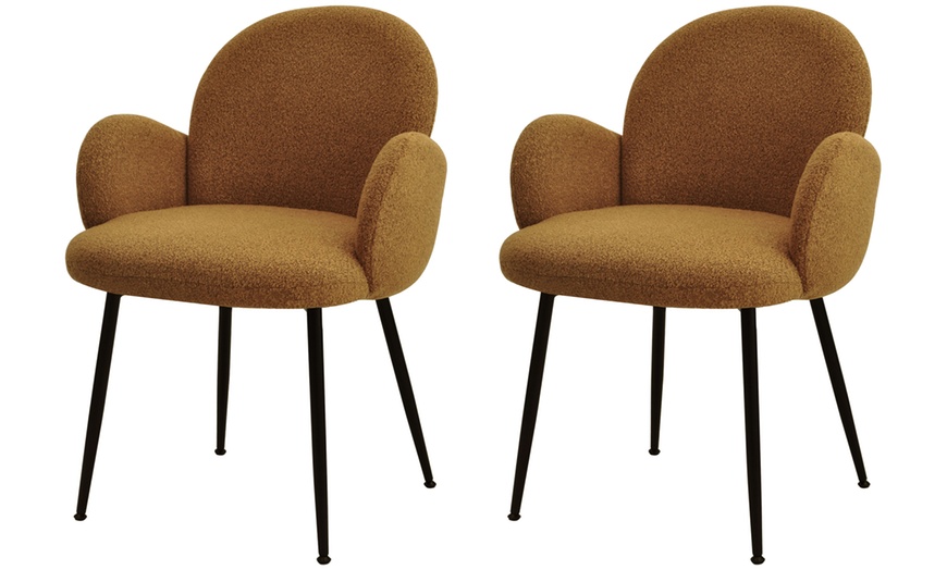 Image 25: Lot de 2 fauteuils de table "Alicia" en tissu Cozy de Doosense 