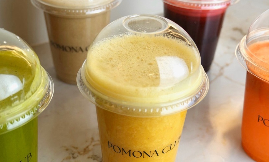 Image 13: Running con bebida para 1 o 2 personas en Club Pomona