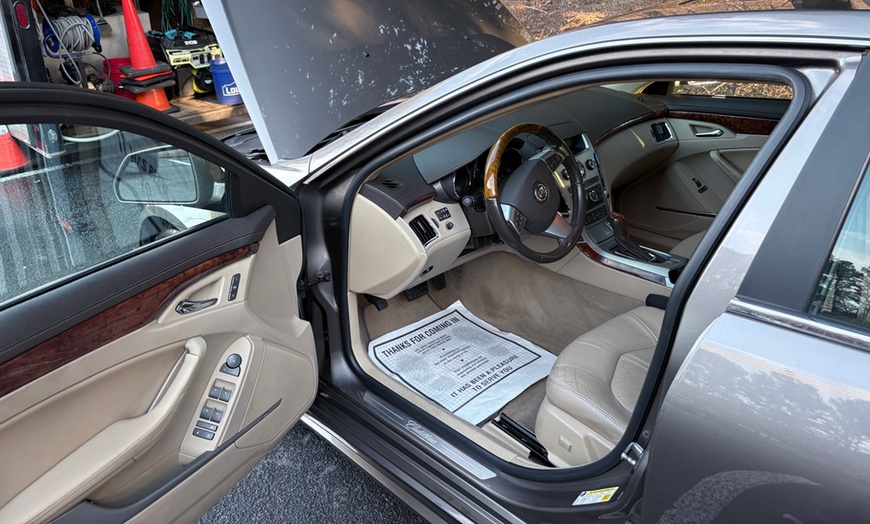 Image 27: Explore Our Detailed Packages for Cars and SUVs