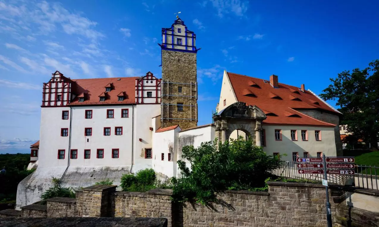 Bernburg an der Saale: 2-5 Nächte inkl. Halbpension und Sekt