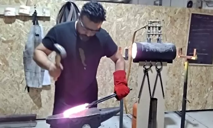 Curso de forja para crear un abridor, cuchillo o cuchillo vikingo