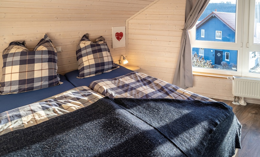 Image 5: Sauerland: 4 Nächte im Ferienhaus + Endreinigung & Panorama-Sauna