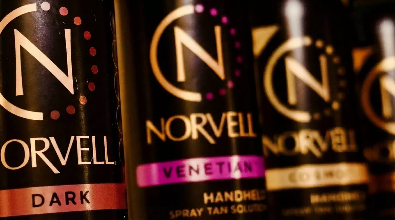 Lux Glow Bar: Custom Norvell Airbrush Spray Tans for a Flawless Glow