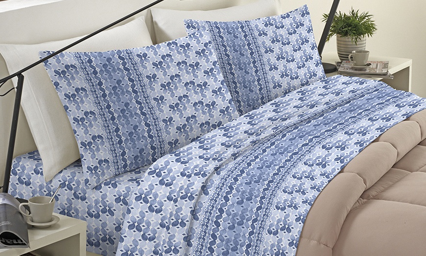 Image 9: Completo lenzuola 100% flanella di cotone Made in Italy
