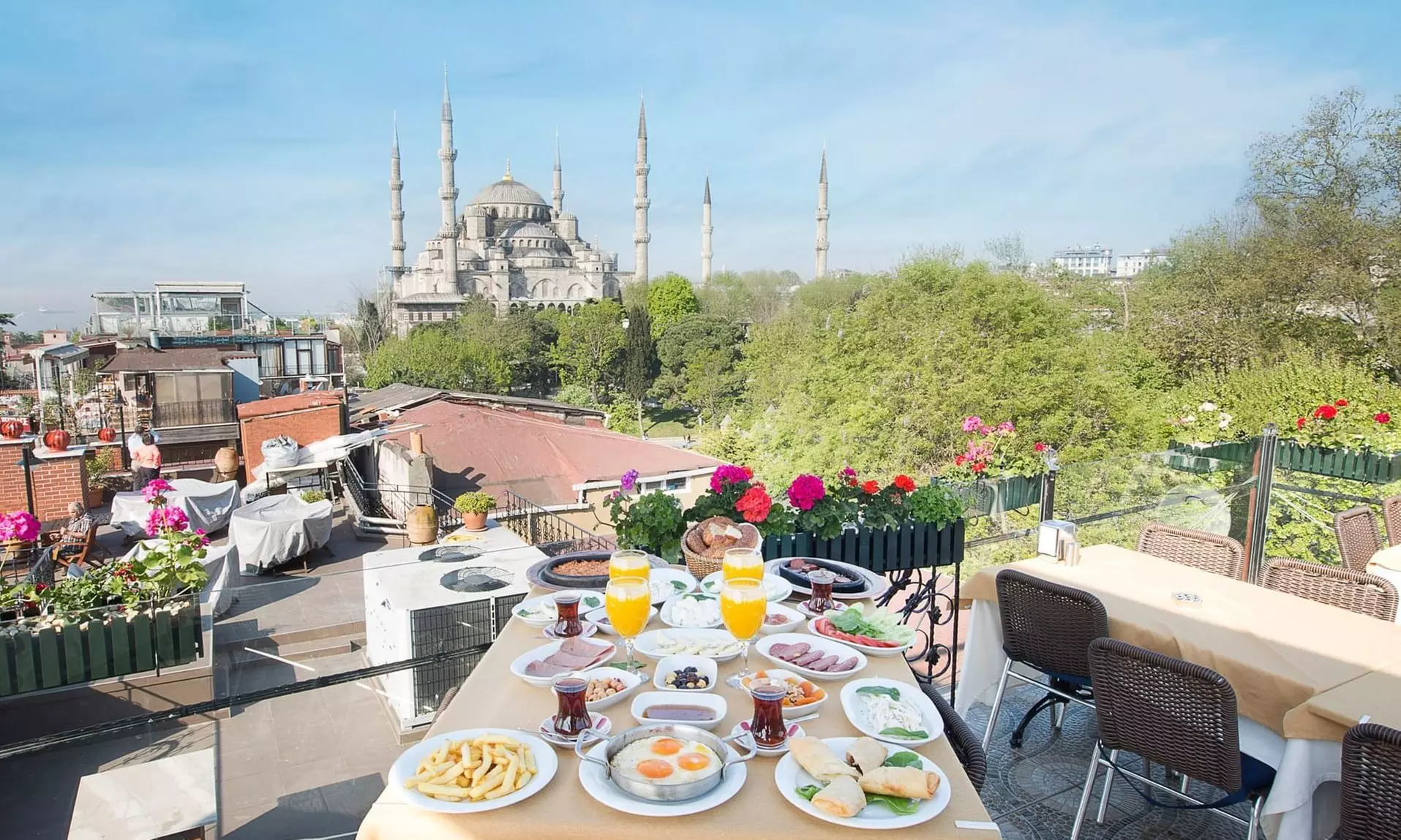 ✈ 5-Day Istanbul Vacation w/ Air from Worldee